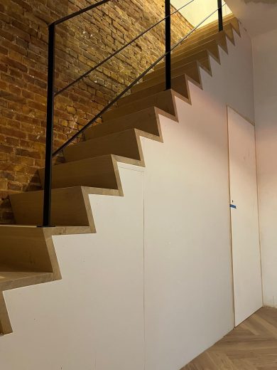 Realisatie door Martens Vloeren NV