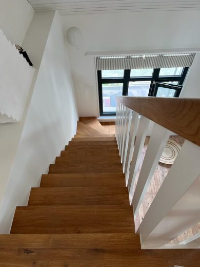 Realisatie door Martens Vloeren NV