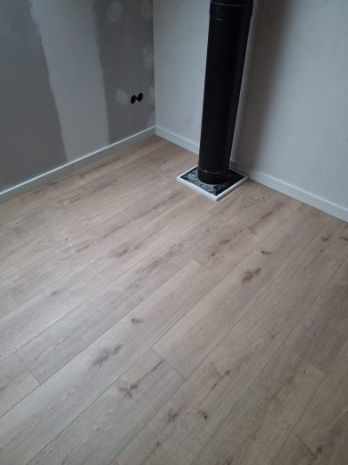 Realisatie door Martens Vloeren NV