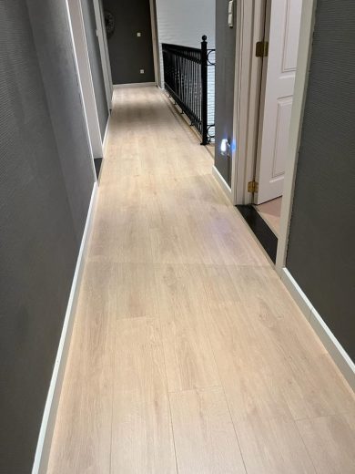 Realisatie door Martens Vloeren NV