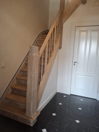 Realisatie door Martens Vloeren NV